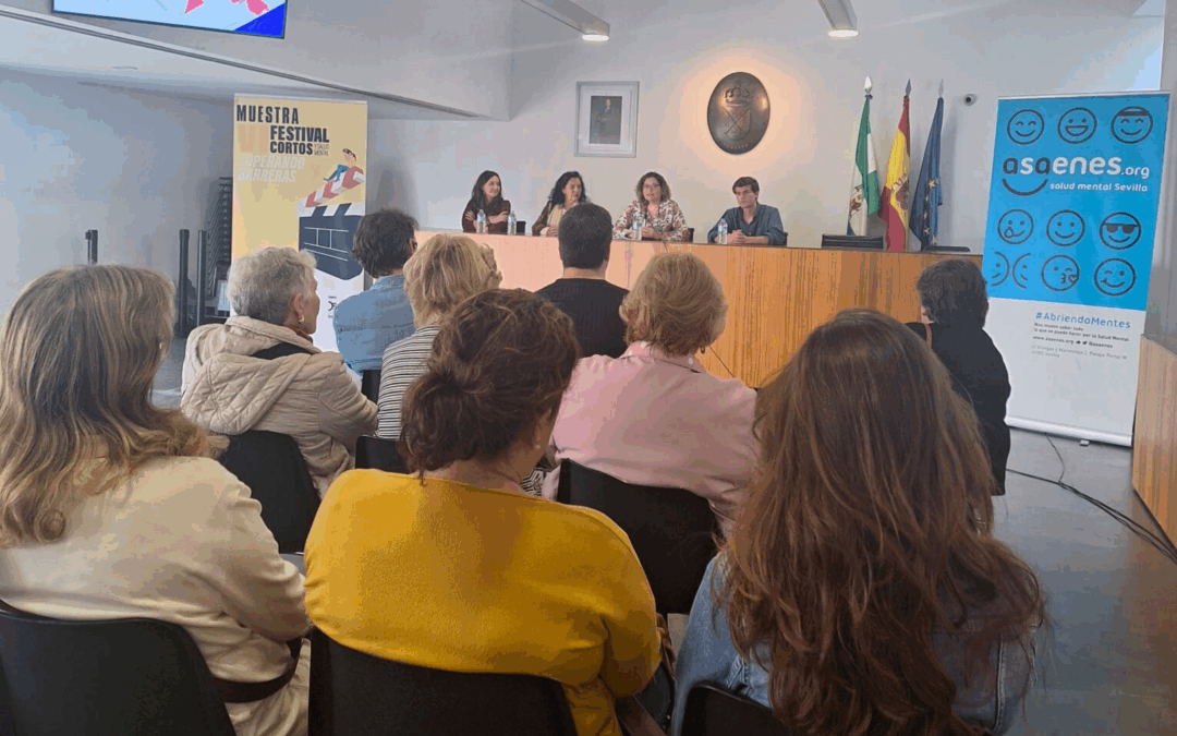 El Ayuntamiento de Tomares albergó una nueva sesión de la Muestra Provincial del Festival de Cortos y Salud Mental